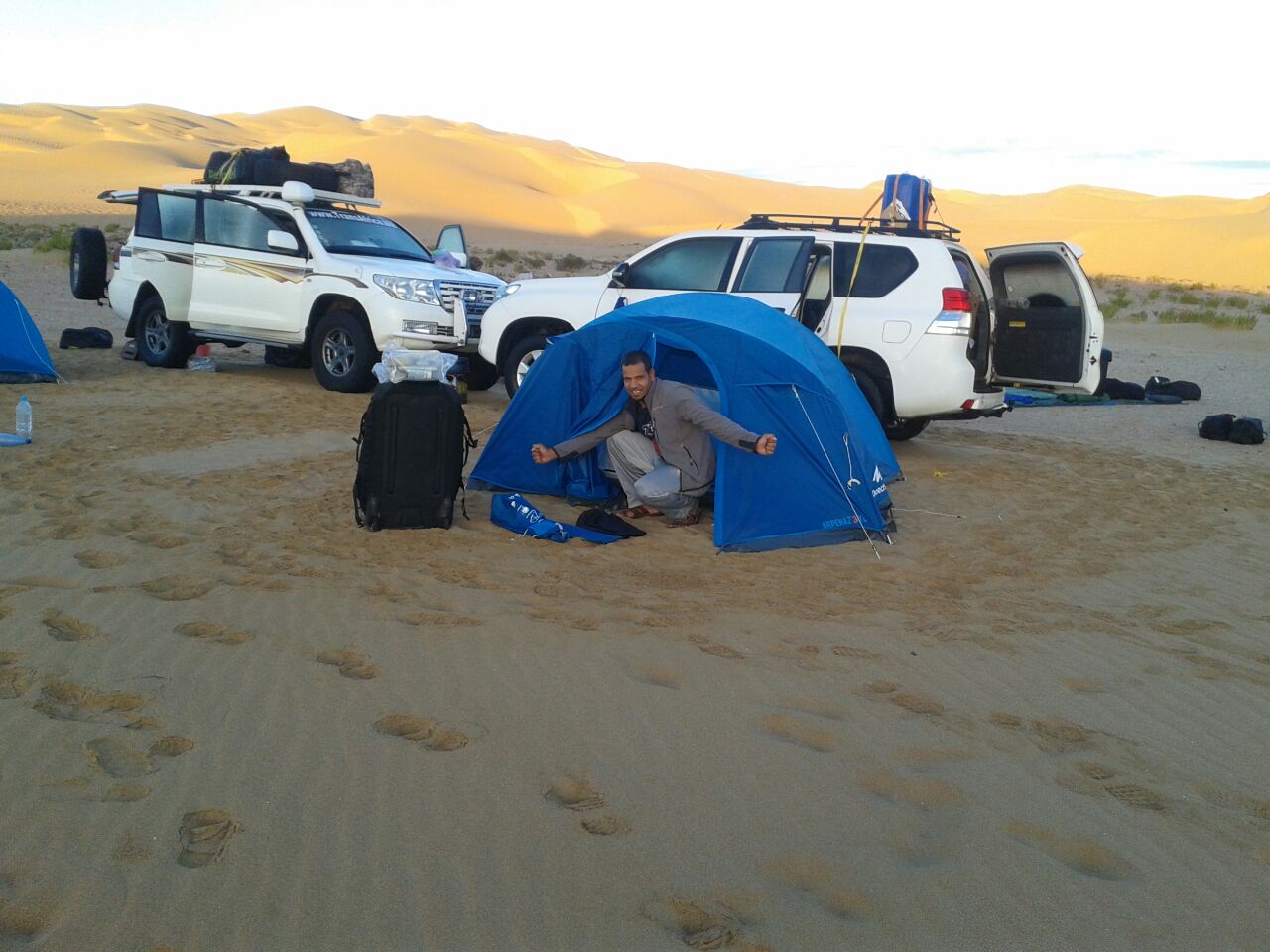 Visit M’Hamid El Ghizlane; night in desert sahara
